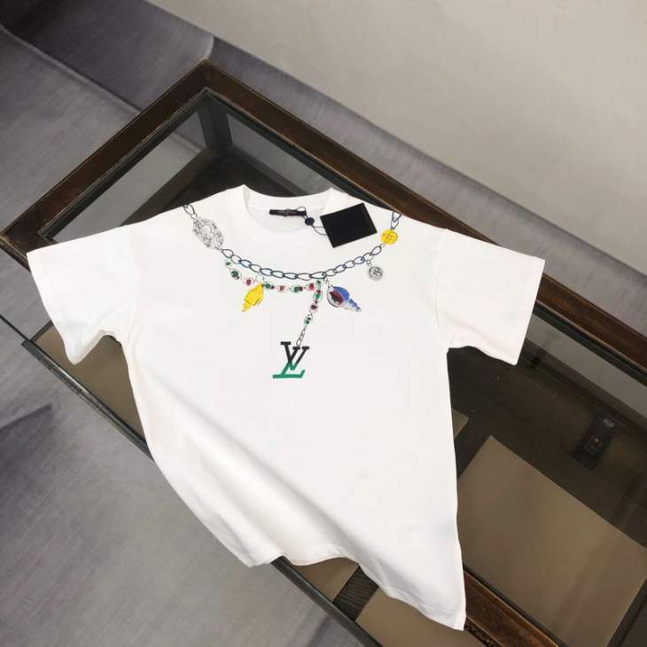 Picture of Louis Vuitton T Shirts Short _SKULVXS-Ltltx1386695
